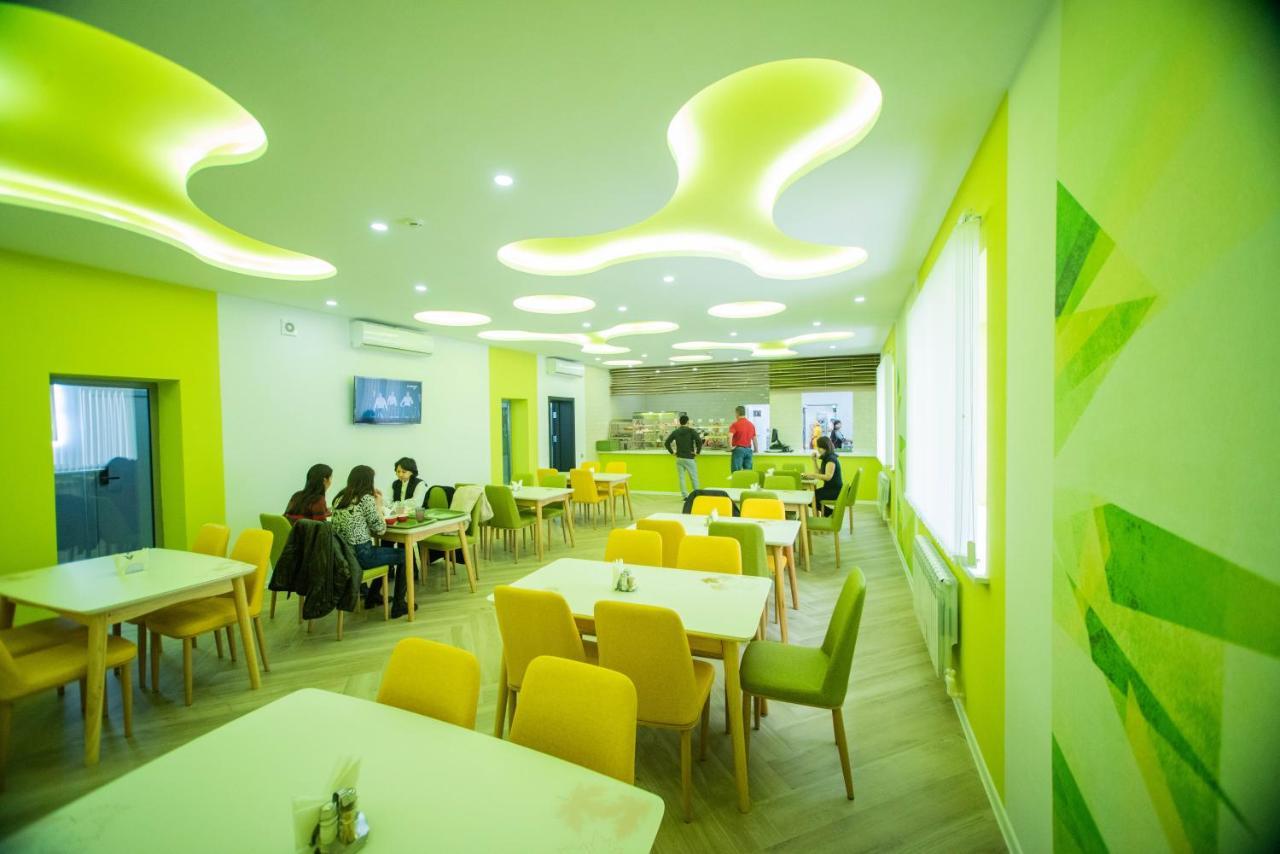 Aсe Hotel Aqtöbe Ngoại thất bức ảnh